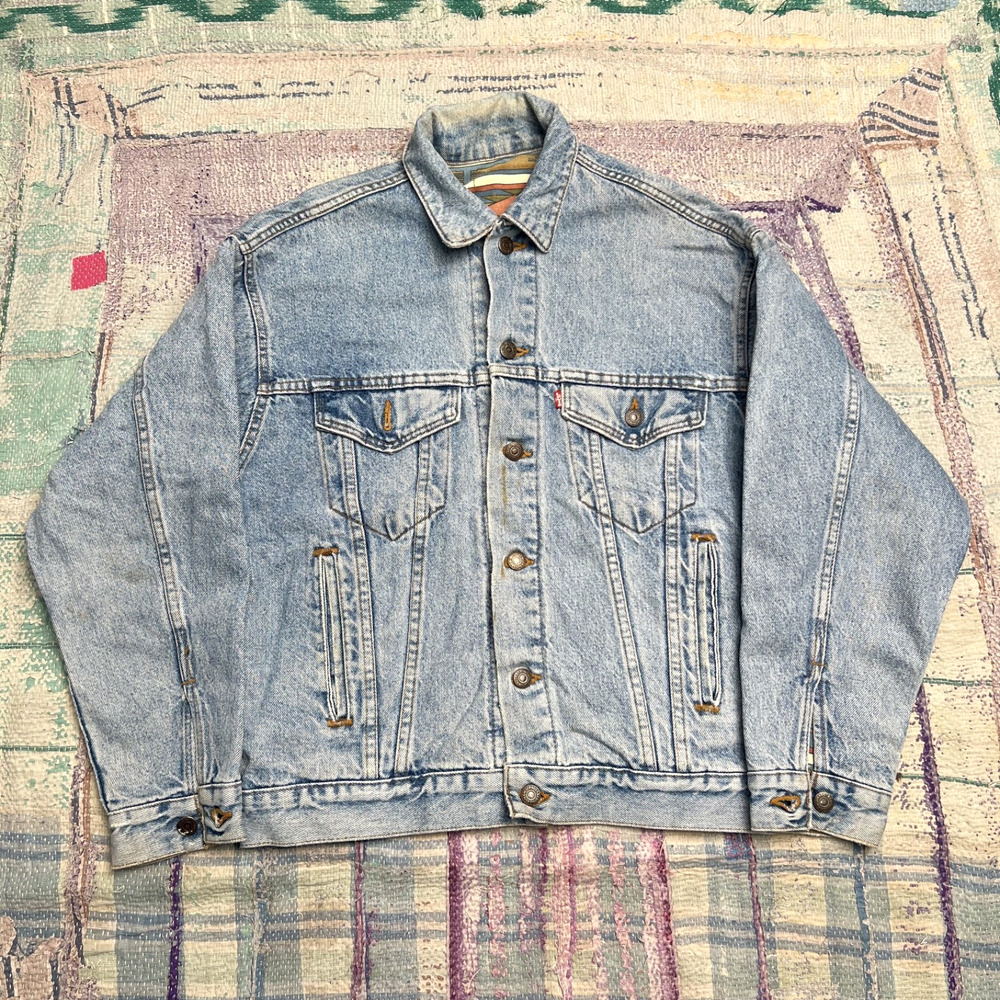Vintage 80s Levis 527 Denim Jacket Size M Blue Light Wash Aztec Lined Trucker 3